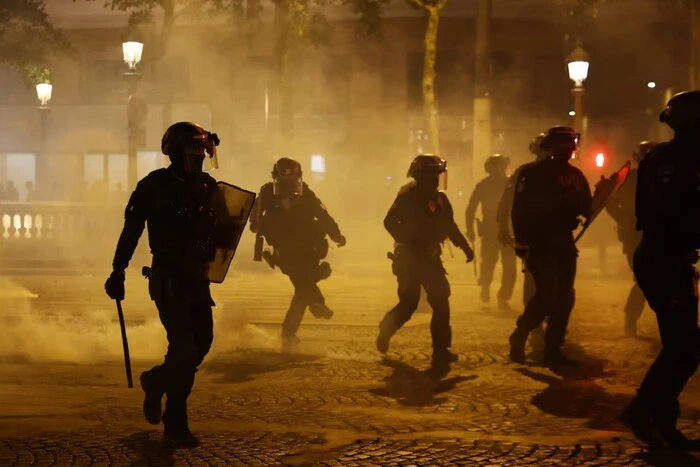 W Paryżu policja aresztowała ponad 500 osób po zwycięstwie PSG w Lidze Mistrzów