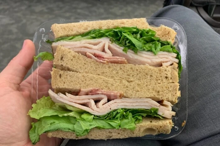 Fine for Sandwich: Airlines Warn Passengers About the Rule
