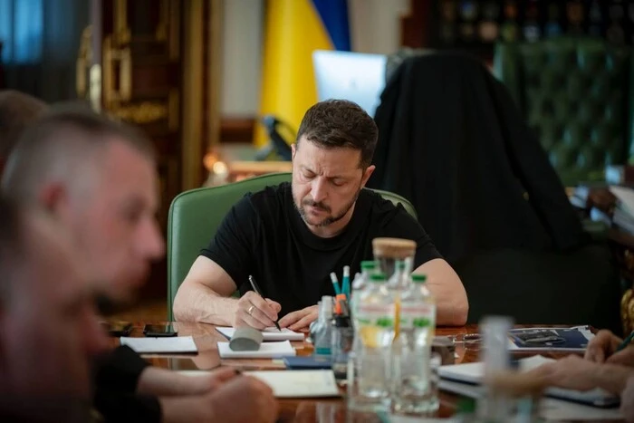 Selenskyj warnte vor der Bedrohung durch russische Angriffe auf die Energie