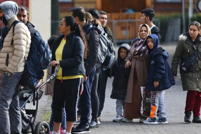 Germany will prohibit refugees from bringing children