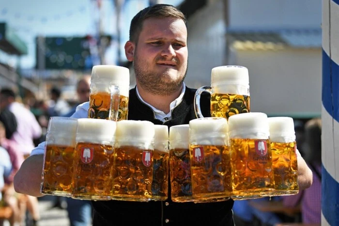 Refusing Beer Due to Climate Change: Germany's Health Minister Appeals to Citizens