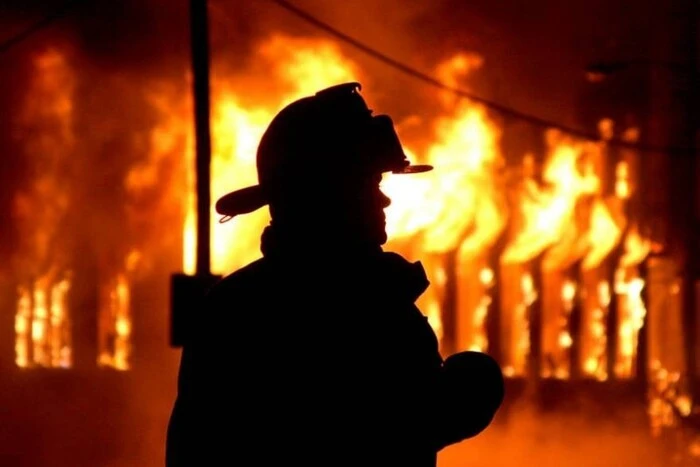 Der Feind hat Angriffe auf Poltawa durchgeführt: In einem Unternehmen ist ein Feuer ausgebrochen