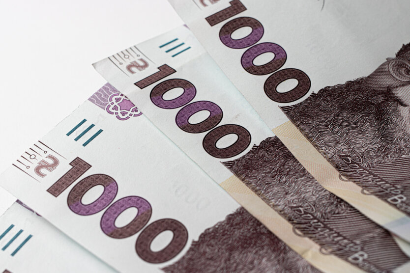 Меблі, фарма, продукти: переробні підприємства отримають гранти