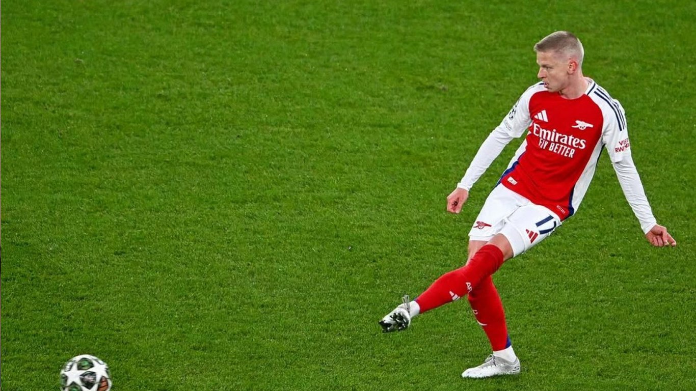 Arsenal nie może sprzedać Zinčenki z powodu kontraktu zawodnika