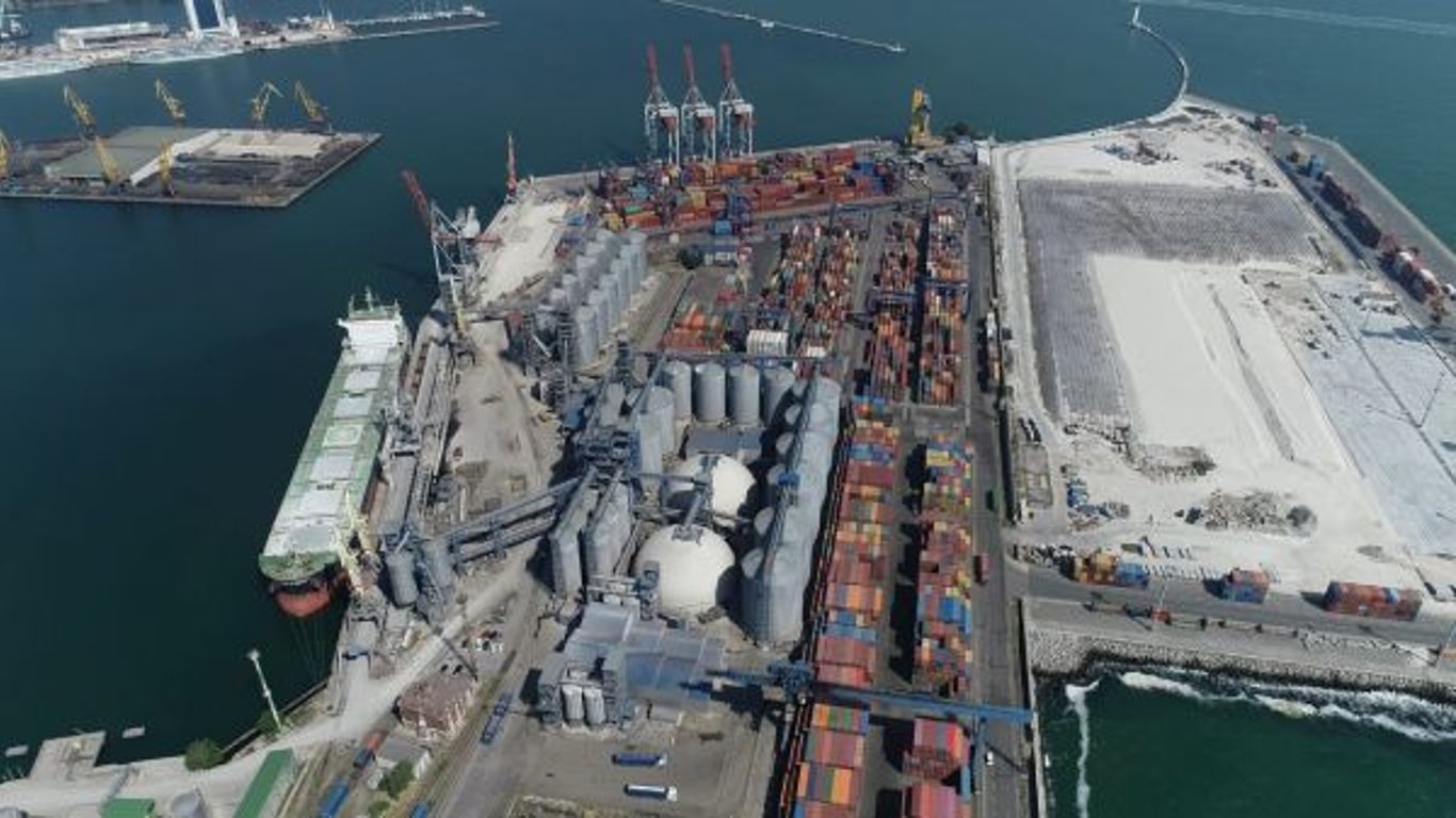 Americans Enter Odesa Port - Terminal Court Case