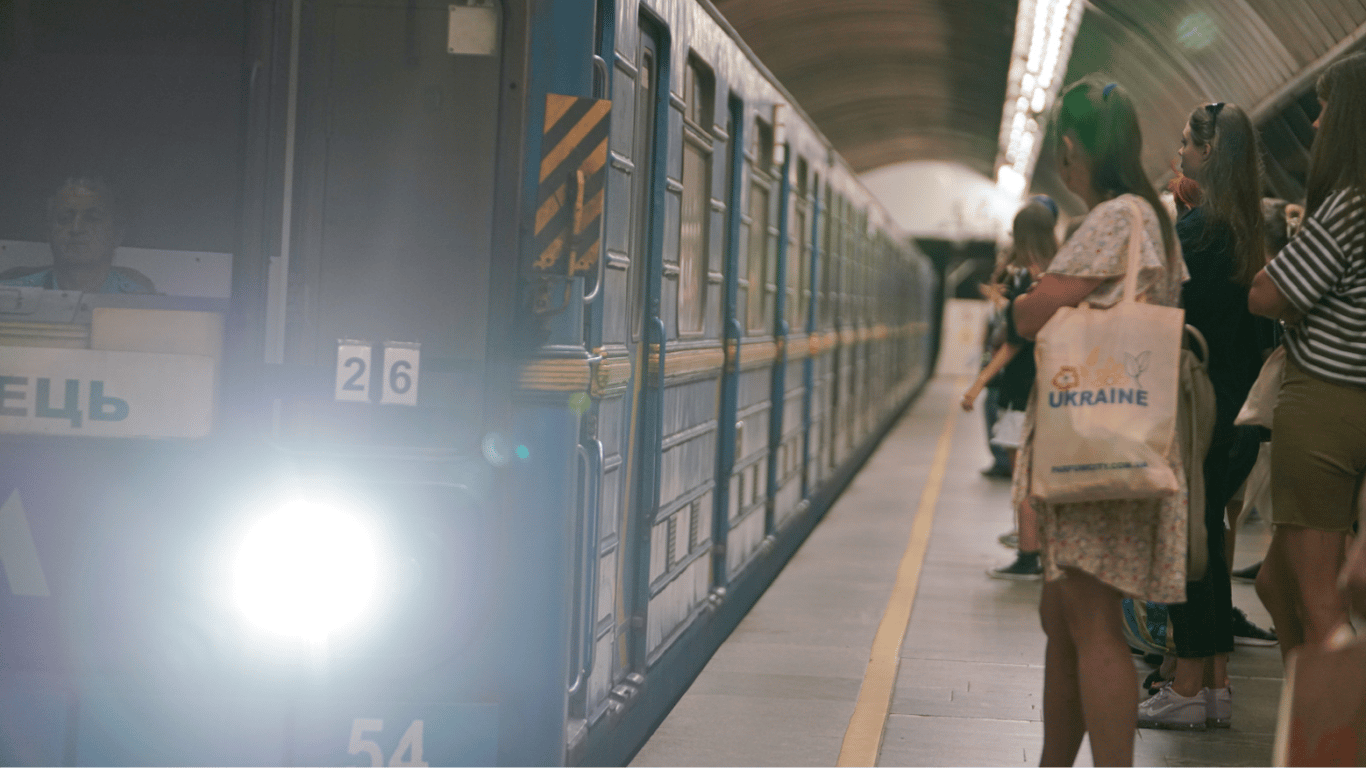 W metrze w Kijowie zmieniono ruch pociągów – jaka jest przyczyna