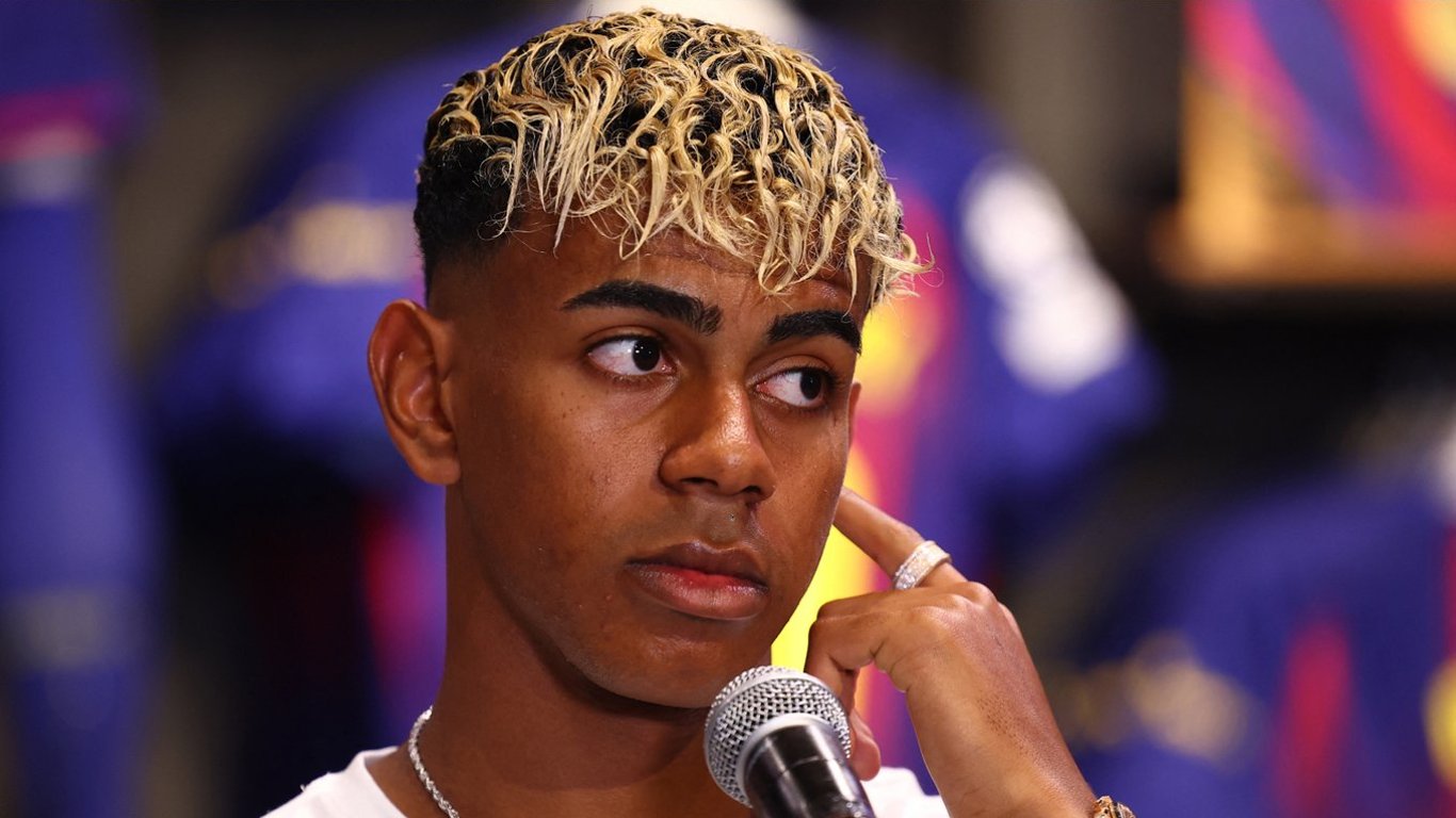 Barcelona is Afraid of Losing Lamine Yamal - What We Know
