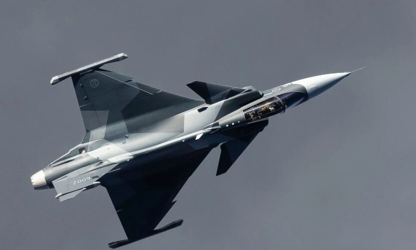 Thailand chooses Swedish Gripen fighters over American F-16s