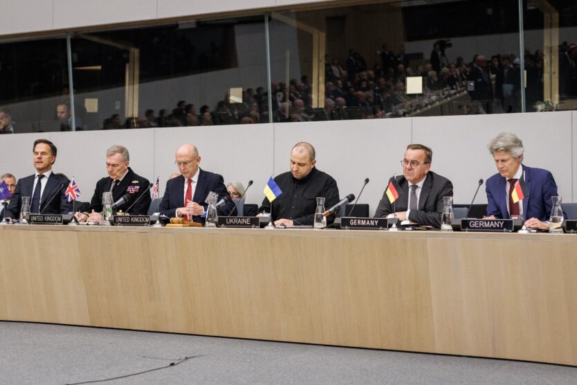 Die Ukraine und ihre Partner im 'Ramstein' haben Investitionen in die Verteidigungsindustrie vereinbart: Umerov berichtete über neue Hilfspakete
